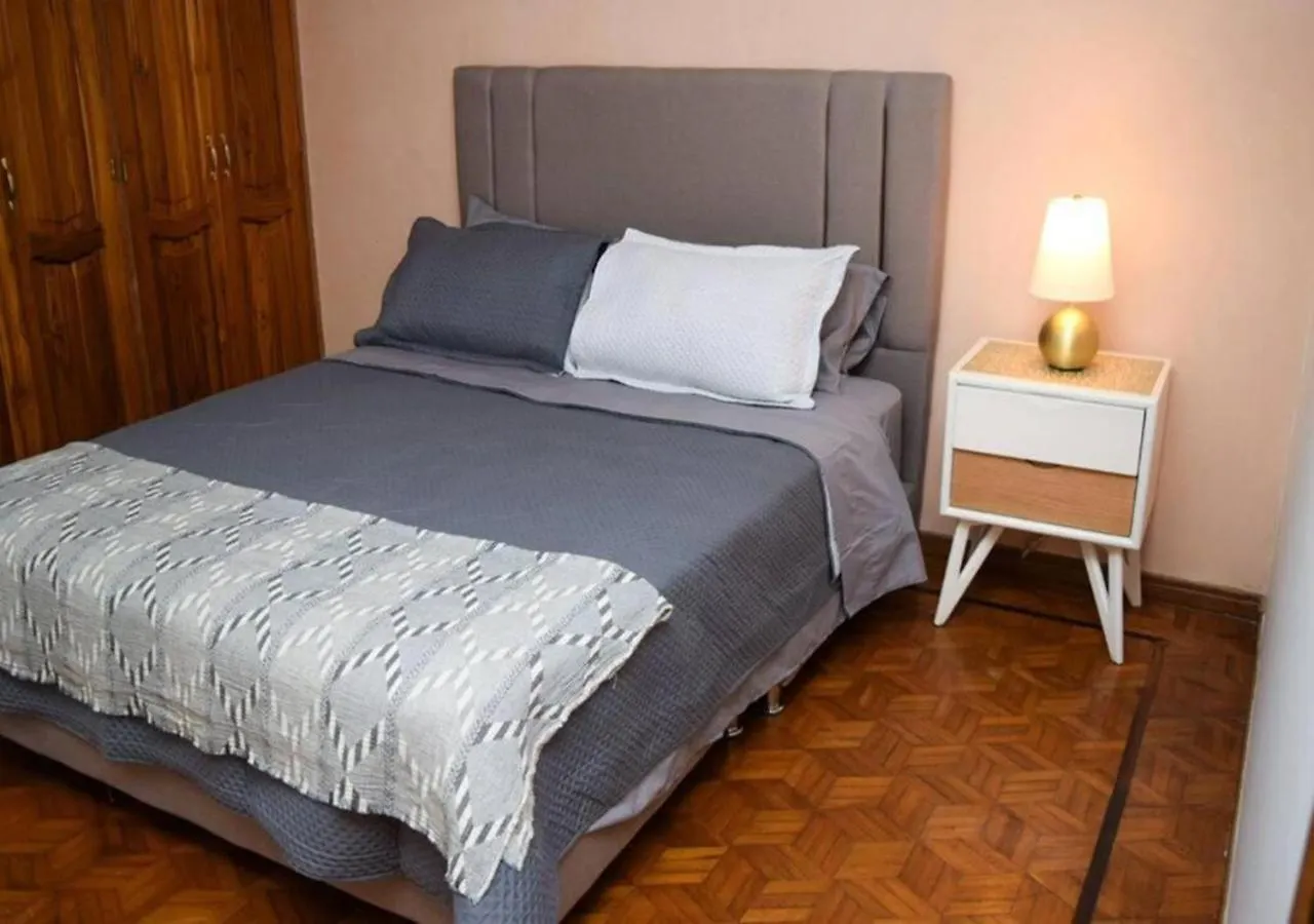 Amazing 3 Bedroom Apartment In El Poblado Медельин 0*,  Колумбия