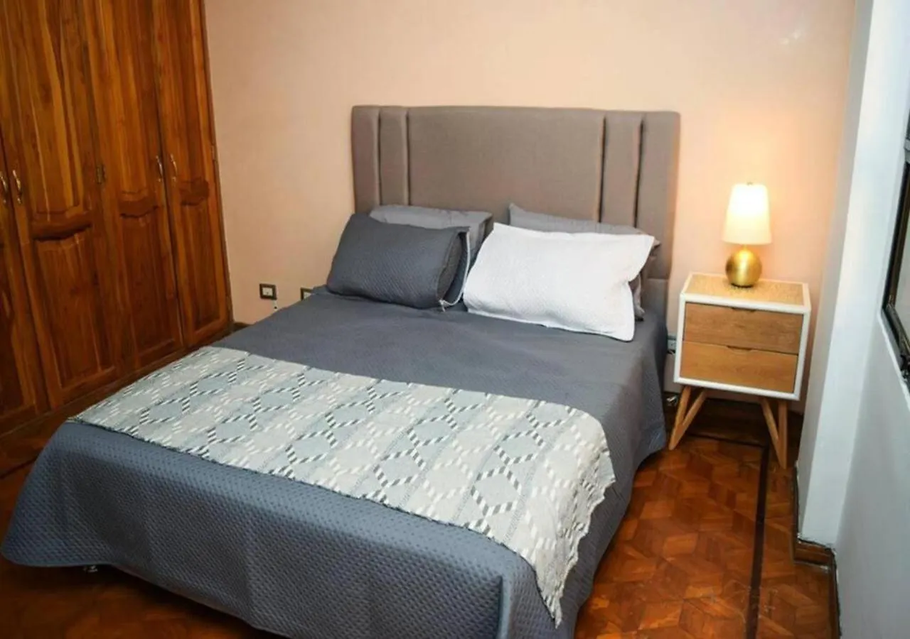 Amazing 3 Bedroom Apartment In El Poblado Медельин 0*,