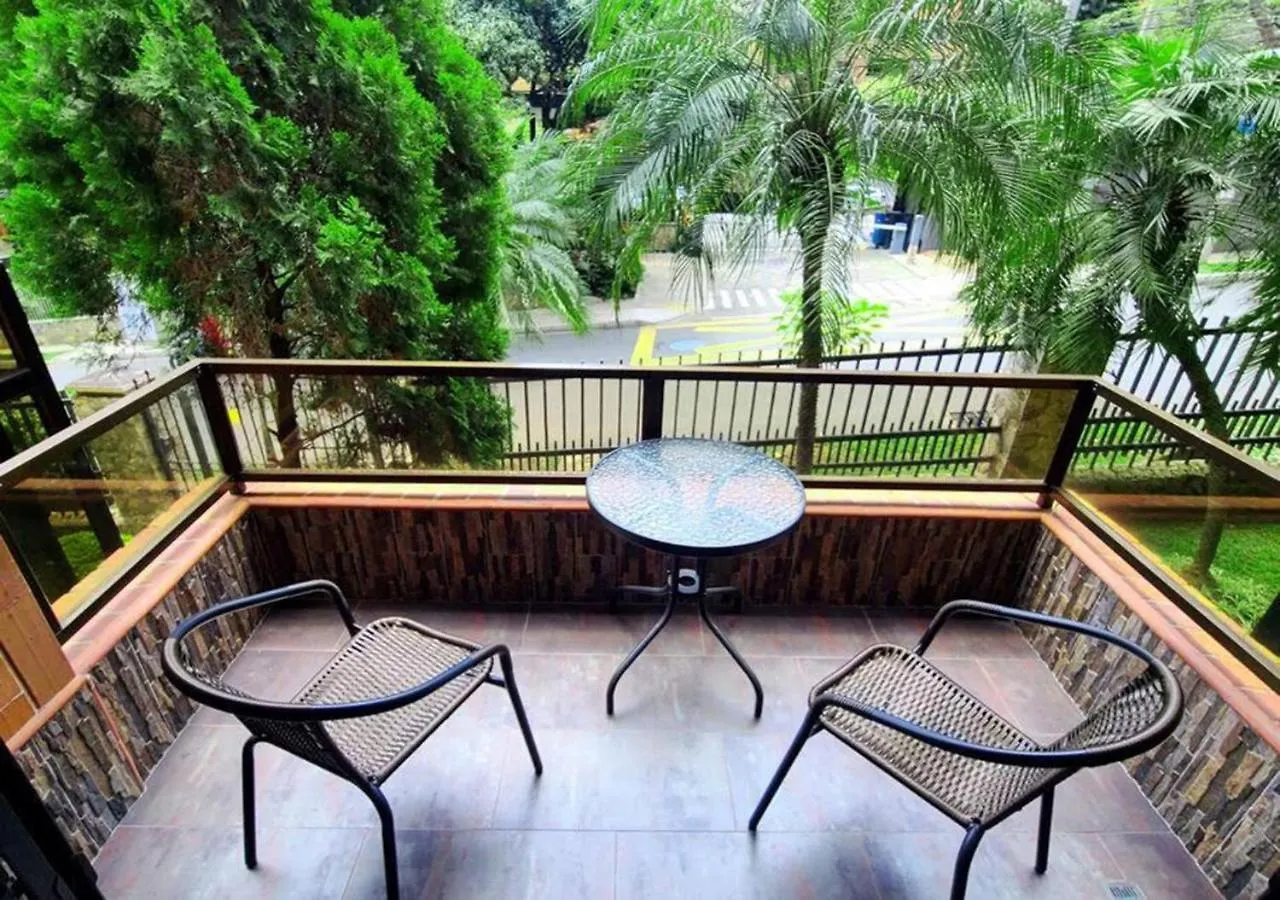 Amazing 3 Bedroom Apartment In El Poblado Медельин Колумбия