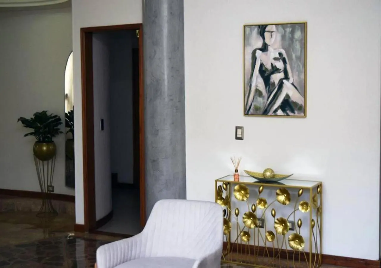 Amazing 3 Bedroom Apartment In El Poblado Медельин 0*,  Колумбия