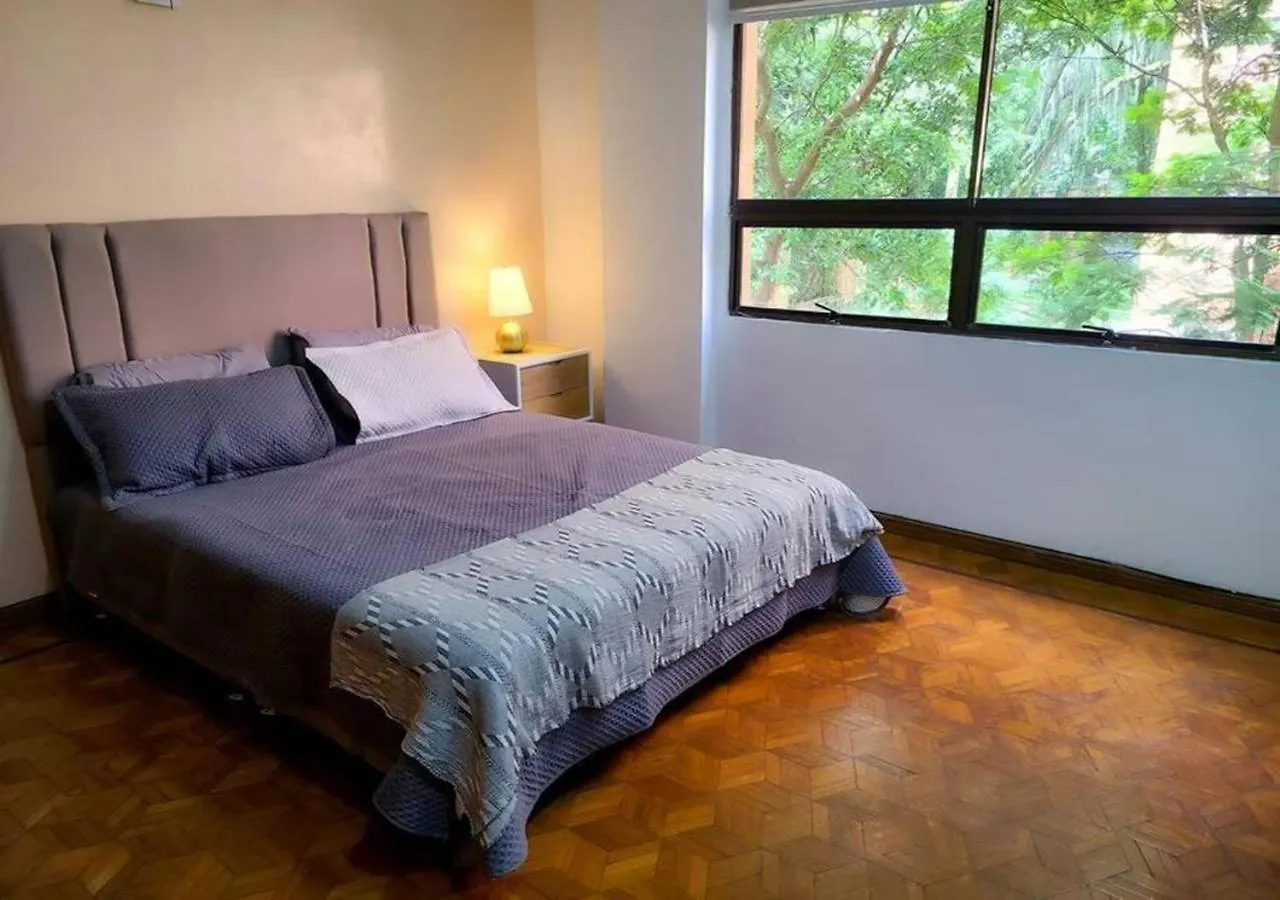 Amazing 3 Bedroom Apartment In El Poblado Медельин