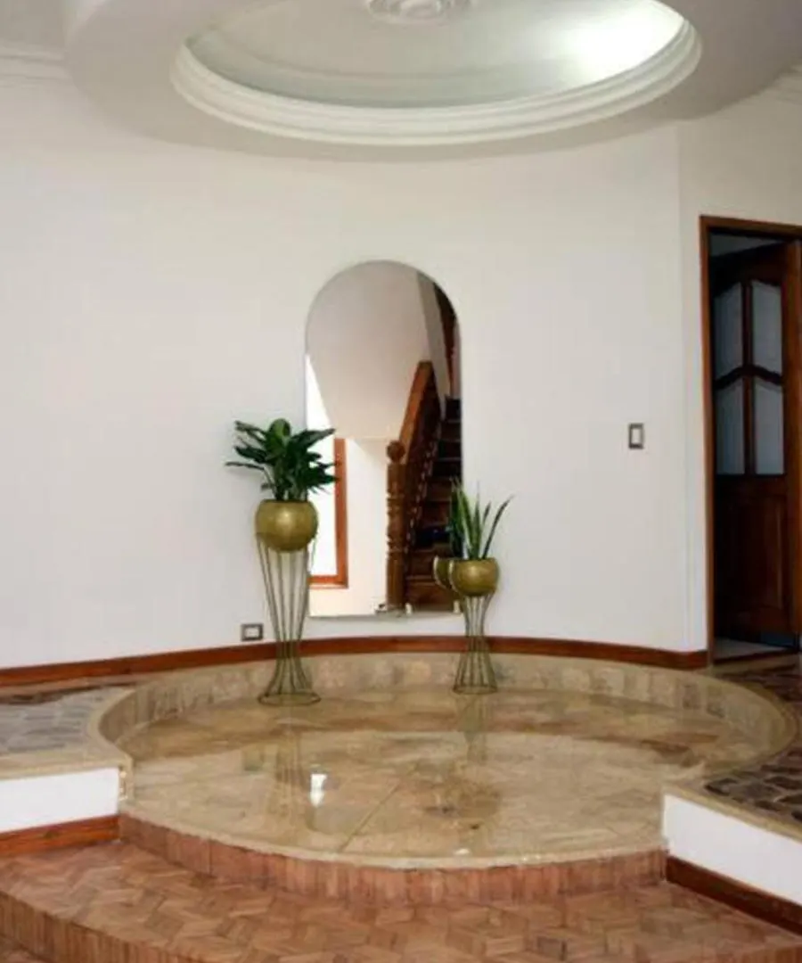 Amazing 3 Bedroom Apartment In El Poblado Медельин