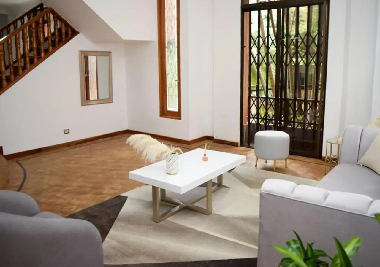 Amazing 3 Bedroom Apartment In El Poblado Медельин 0*,  Колумбия