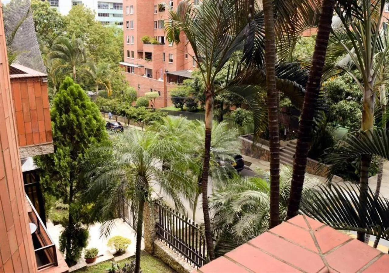 Amazing 3 Bedroom Apartment In El Poblado Медельин 0*,  Колумбия