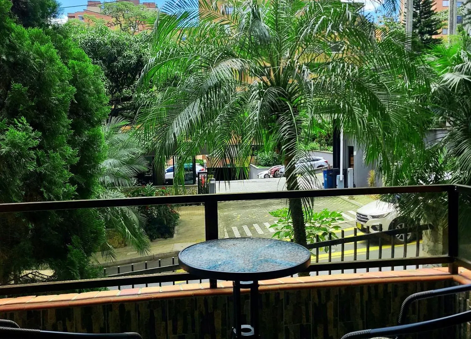 Amazing 3 Bedroom Apartment In El Poblado Medellín